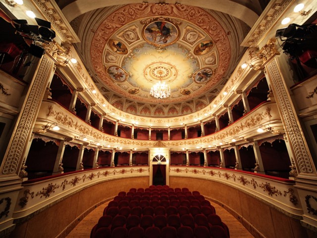 Evento: Visita guidata al Teatro Giuseppe Verdi di Pollenza 