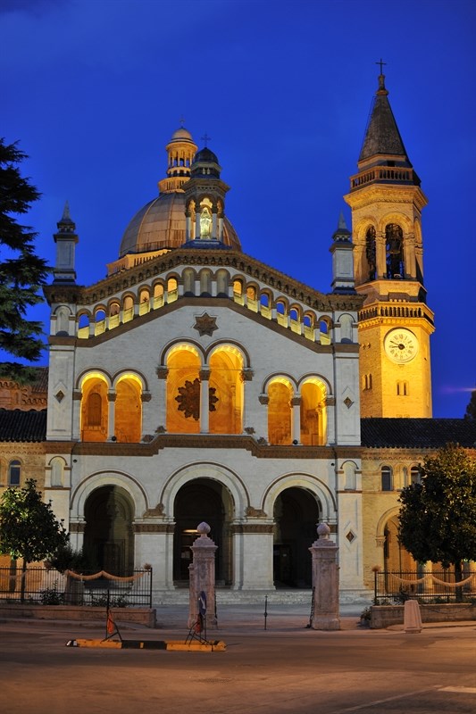 Tourist Attractions Osimo Shrine Of Our Lady Of Sorrows